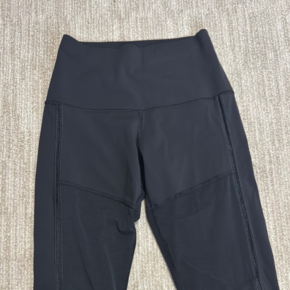 Lululemon Wunder Train Mesh Panel High-Rise Tight 25" Woman's Size 4 Leggings - Picture 2 of 9
